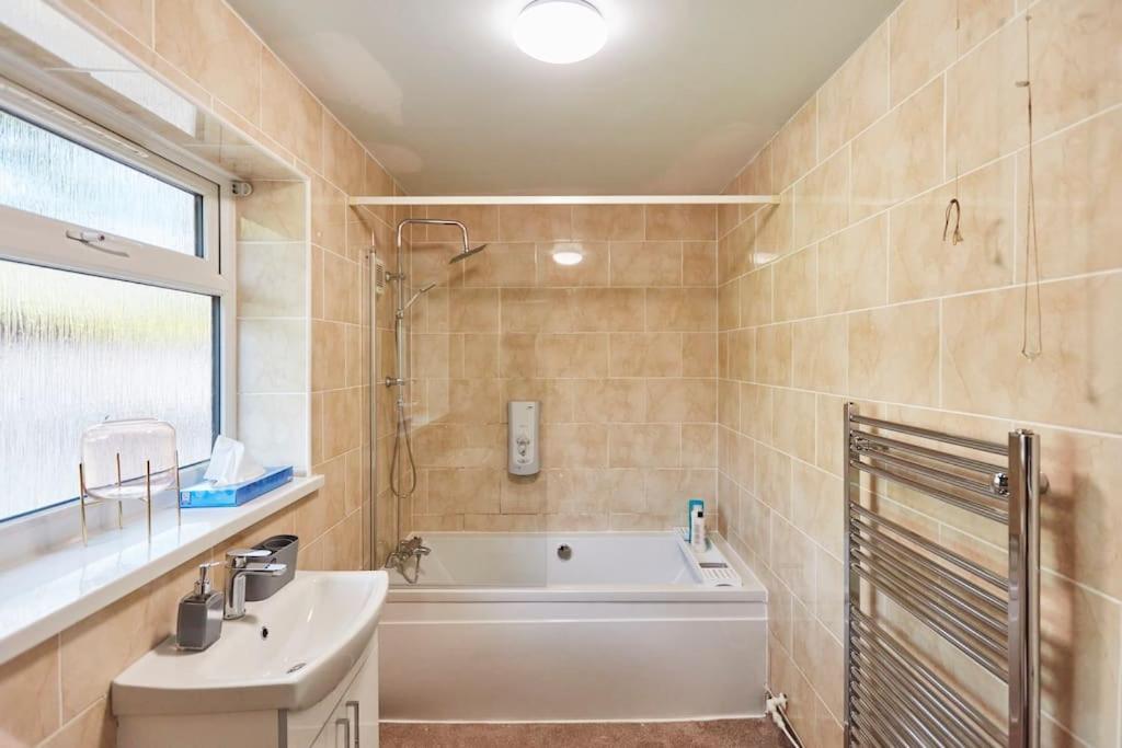 *Little Haven In Leeds* ¤Private Parking¤ Ensuite 리즈 외부 사진